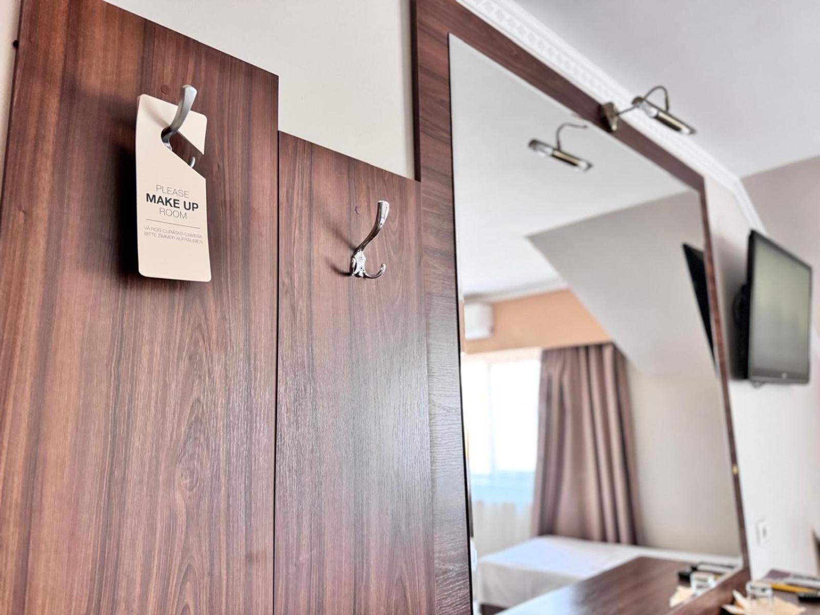 Hanul Domnesc Imperial Hotel & Spa Călan Extérieur photo