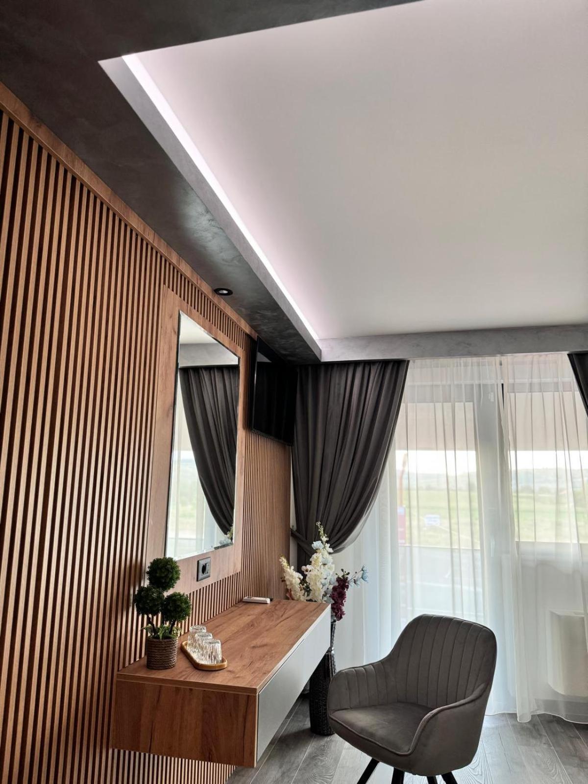 Hanul Domnesc Imperial Hotel & Spa Călan Extérieur photo