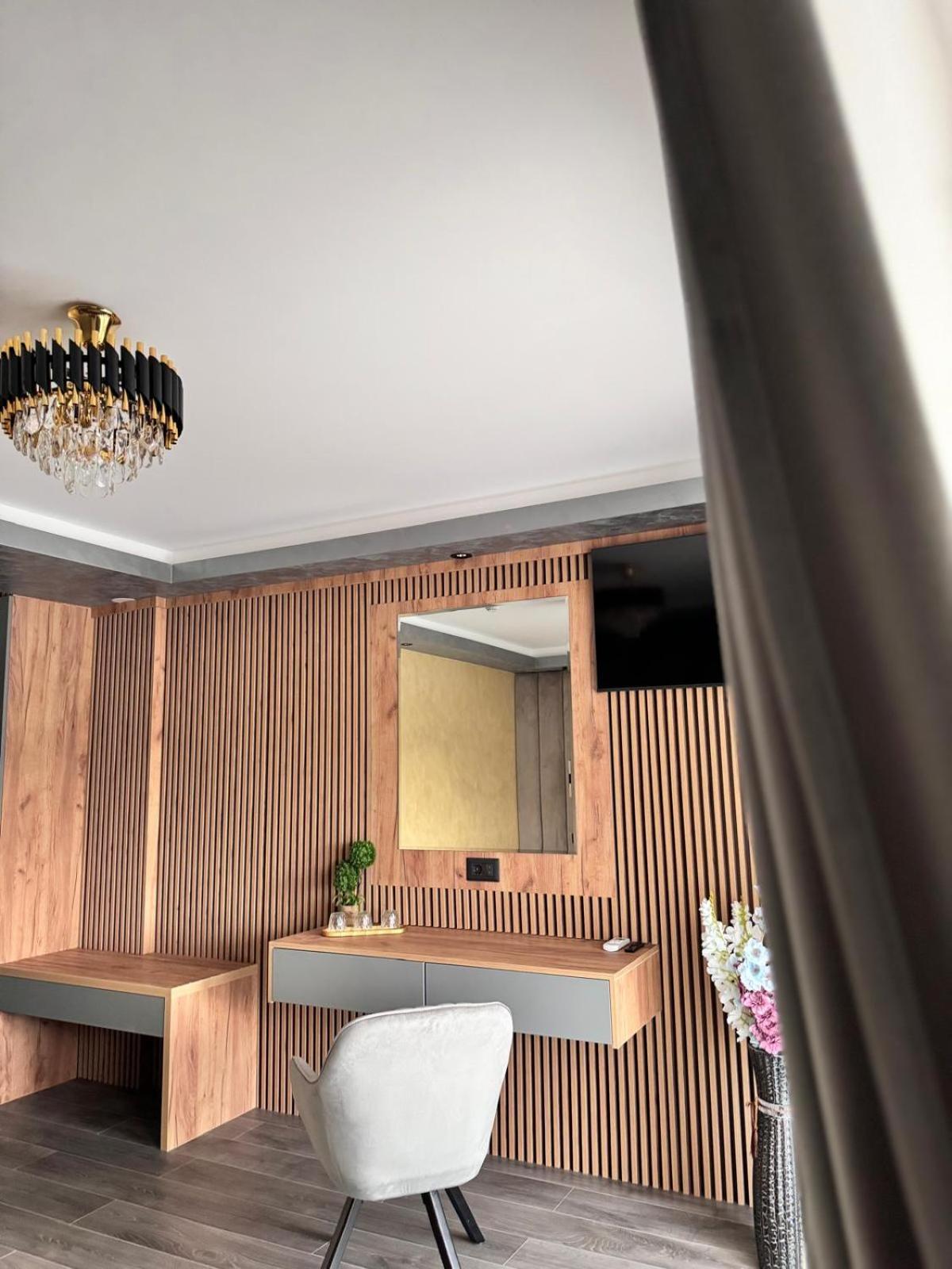 Hanul Domnesc Imperial Hotel & Spa Călan Extérieur photo