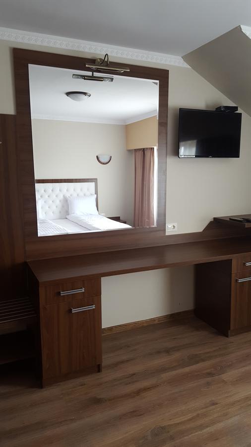 Hanul Domnesc Imperial Hotel & Spa Călan Extérieur photo